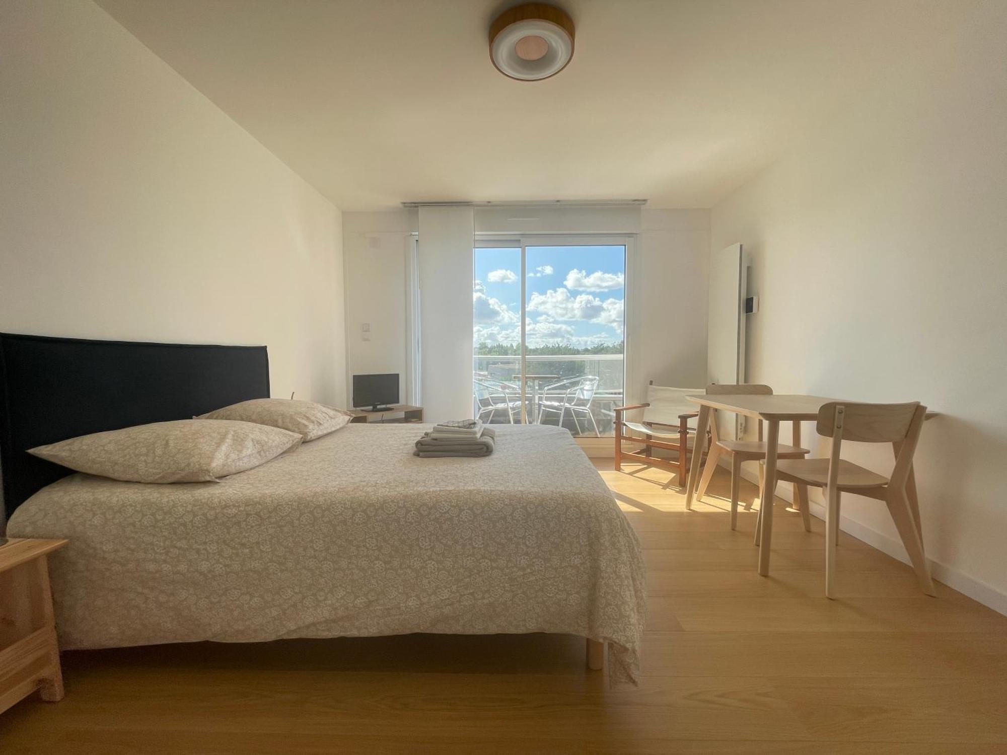 Studio - Balcon - Bord De Mer Courseulles-sur-Mer Ngoại thất bức ảnh